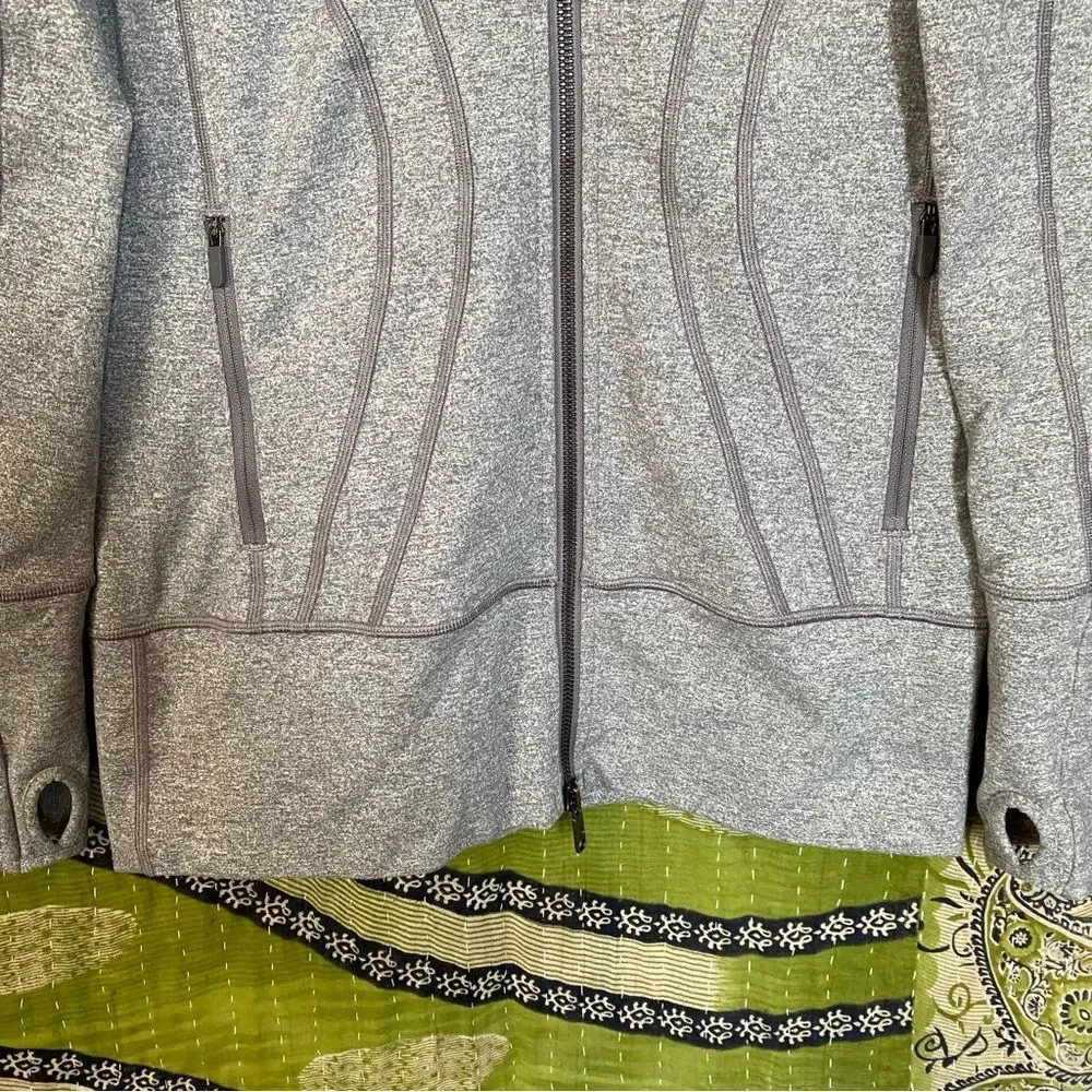 NWOT Lululemon Heathered Slate In Stride Workout Ready Jacket Size 8